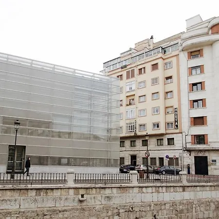 Гостевой дом Lar 3*