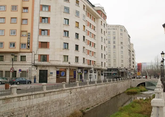 Lar Гостевой дом 3*